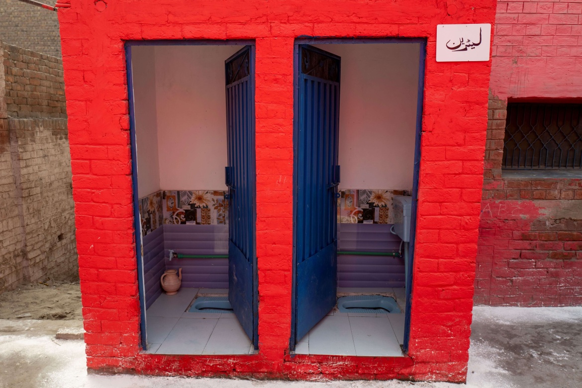 The 6 new toilets have been retiled, repaired and repainted.